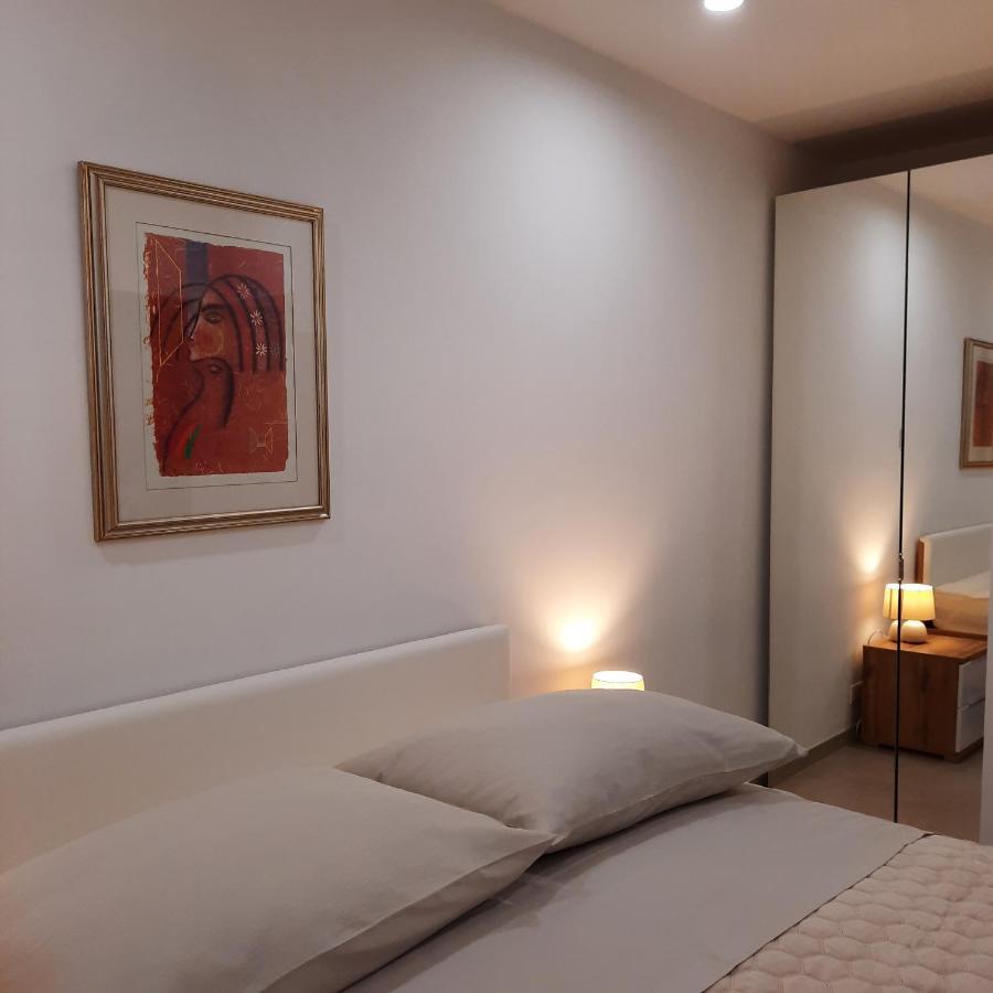 Apartmani Dorijana 브르사르 외부 사진